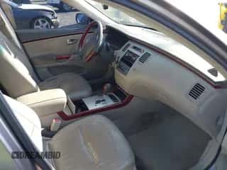 2008 Hyundai Azera Limited с VIN KMHFC46FX8A264798, выставлен на аукционе IAAI как лот 42684089 с пробегом 204 377 миль миль и . История ставок и продаж доступна на DreamBid. Изображение 5.