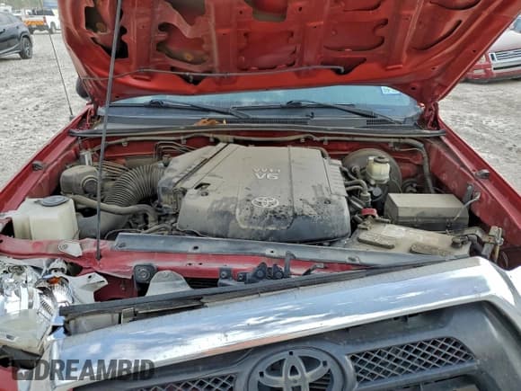 ✅ 2015 Toyota Tacoma • VIN: 3TMLU4EN0FM164514 • Лот: 93629205. Опубликован ранее на Copart с пробегом 161 883 миль. Бесплатный доступ к архиву аукционных продаж из США и подробный отчёт об истории автомобиля на DreamBid. Изображение 11.