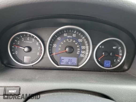 ✅ 2010 Hyundai Veracruz Limited • VIN: KM8NUDCC0AU135282 • Лот: 71291485. Опубликован ранее на Copart с пробегом 136 132 миль. Бесплатный доступ к архиву аукционных продаж из США и подробный отчёт об истории автомобиля на DreamBid. Изображение 9.