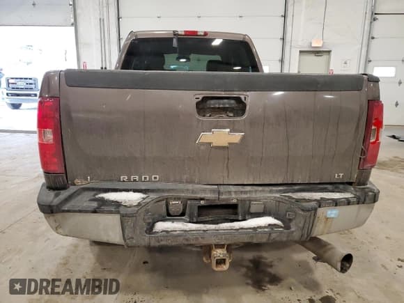 ✅ 2007 Chevrolet Silverado 2500HD LTZ • VIN: 1GCHK23697F512744 • Lot: 42670505. Wystawiony na Copart z przebiegiem Nie podano. Bezpłatny archiwum sprzedaży aukcyjnych z USA i szczegółowy raport historii pojazdu na DreamBid. Zdjęcie 6.
