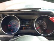 ✅ 2016 Ford Mustang V6 • VIN: 1FA6P8AMXG5322248 • Lot: 43699380. Wystawiony na IAAI z przebiegiem 90 877 mil. Bezpłatny archiwum sprzedaży aukcyjnych z USA i szczegółowy raport historii pojazdu na DreamBid. Zdjęcie 7.