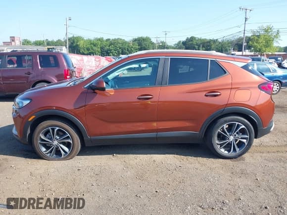 ✅ 2020 Buick Encore GX Select • VIN: KL4MMDS25LB122982 • Lot: 42799016. Wystawiony na IAAI z przebiegiem 60 555 mil. Bezpłatny archiwum sprzedaży aukcyjnych z USA i szczegółowy raport historii pojazdu na DreamBid. Zdjęcie 14.