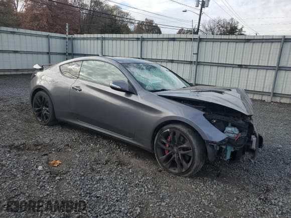 ✅ 2013 Hyundai Genesis Coupe Track • VIN: KMHHU6KJ1DU108735 • Lot: 90947115. Wystawiony na Copart z przebiegiem 75 164 mil. Bezpłatny archiwum sprzedaży aukcyjnych z USA i szczegółowy raport historii pojazdu na DreamBid. Zdjęcie 4.