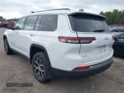 ✅ 2024 Jeep Grand Cherokee Limited • VIN: 1C4RJKBG5R8623414 • Lot: 43293911. Wystawiony na IAAI z przebiegiem 3 338 mil. Bezpłatny archiwum sprzedaży aukcyjnych z USA i szczegółowy raport historii pojazdu na DreamBid. Zdjęcie 3.