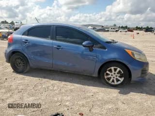 ✅ 2016 Kia Rio LX • VIN: KNADM5A30G6583752 • Lot: 68694665. Listed on Copart with 135,116 mi. Free auction sales archive from the USA and detailed vehicle history report at DreamBid. Image 4.