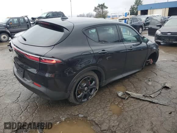 2024 Dodge Hornet GT z VIN ZACNDFAN1R3A37368, wystawiony jako Copart lot #81337944 z przebiegiem 3 646 mil mil oraz Czysty tytuł • Clean title. Historia ofert i sprzedaży dostępna na DreamBid. Obrazek 3.