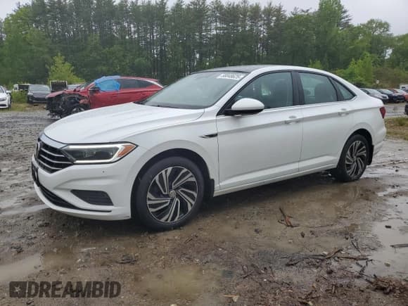 ✅ 2020 Volkswagen Jetta SEL • VIN: 3VWEB7BU3LM029970 • Лот: 58048625. Опубликован ранее на Copart с пробегом 181 399 миль. Бесплатный доступ к архиву аукционных продаж из США и подробный отчёт об истории автомобиля на DreamBid. Изображение 1.
