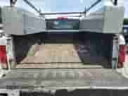 2017 Ram 1500 Tradesman с VIN 3C6JR6DG7HG648888, выставлен на аукционе Copart как лот 55433555 с пробегом 127 715 миль миль и Списание • Salvage title. История ставок и продаж доступна на DreamBid. Изображение 10.