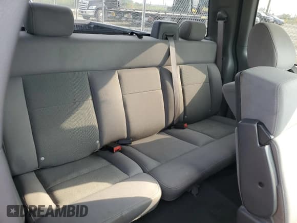 ✅ 2005 Ford F-150 XLT • VIN: 1FTPX12575NB82220 • Лот: 71459485. Опубликован ранее на Copart с пробегом 230 601 миль. Бесплатный доступ к архиву аукционных продаж из США и подробный отчёт об истории автомобиля на DreamBid. Изображение 10.