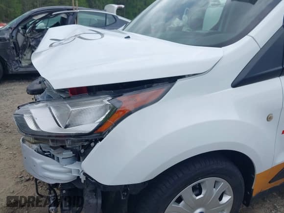 ✅ 2022 Ford Transit Connect XL • VIN: NM0LS7S2XN1519005 • Lot: 41944474. Listed on IAAI with 69,506 mi. Free auction sales archive from the USA and detailed vehicle history report at DreamBid. Image 21.