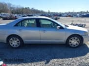 ✅ 2006 Lincoln Zephyr • VIN: 3LNHM261X6R626551 • Lot: 41629250. Listed on IAAI with 165,895 mi. Free auction sales archive from the USA and detailed vehicle history report at DreamBid. Image 13.