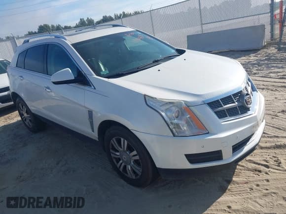 ✅ 2010 Cadillac SRX Luxury Collection • VIN: 3GYFNAEY7AS565057 • Lot: 43305835. Wystawiony na IAAI z przebiegiem 141 492 mil. Bezpłatny archiwum sprzedaży aukcyjnych z USA i szczegółowy raport historii pojazdu na DreamBid. Zdjęcie 1.