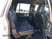 ✅ 2017 Ford Expedition Max XLT • VIN: 1FMJK1JT9HEA62410 • Lot: 42025193. Wystawiony na IAAI z przebiegiem 138 734 mil. Bezpłatny archiwum sprzedaży aukcyjnych z USA i szczegółowy raport historii pojazdu na DreamBid. Zdjęcie 8.