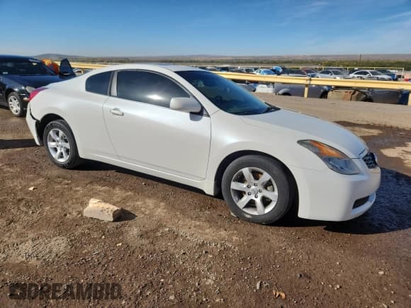 ✅ 2008 Nissan Altima S • VIN: 1N4AL24E98C155580 • Лот: 90937745. Опубликован ранее на Copart с пробегом 130 672 миль. Бесплатный доступ к архиву аукционных продаж из США и подробный отчёт об истории автомобиля на DreamBid. Изображение 4.