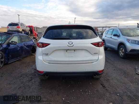 ✅ 2018 Mazda CX-5 Grand Touring • VIN: JM3KFBDM2J0441881 • Lot: 43526832. Listed on IAAI with 104,567 mi. Free auction sales archive from the USA and detailed vehicle history report at DreamBid. Image 16.