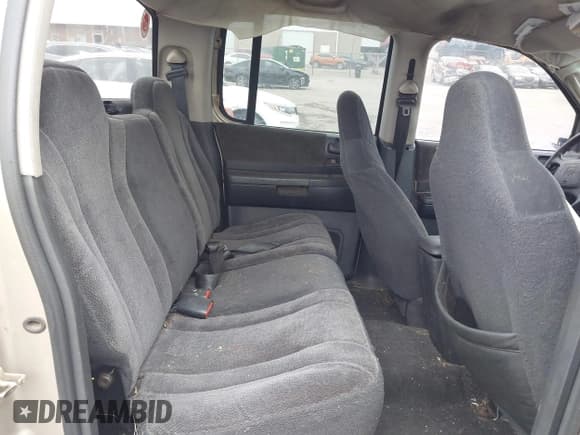 ✅ 2004 Dodge Dakota SLT • VIN: 1D7HL48N84S619527 • Lot: 42484398. Listed on IAAI with 275,998 mi. Free auction sales archive from the USA and detailed vehicle history report at DreamBid. Image 8.