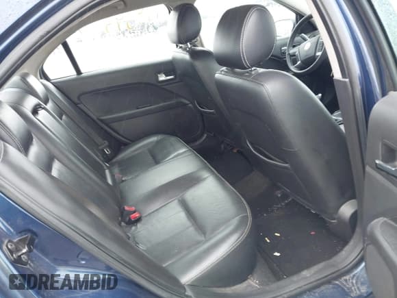 ✅ 2006 Mercury Milan Premier • VIN: 3MEFM08136R612339 • Lot: 41939539. Listed on IAAI with 144,787 mi. Free auction sales archive from the USA and detailed vehicle history report at DreamBid. Image 8.