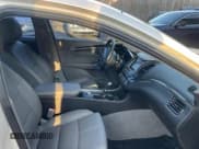 ✅ 2014 Chevrolet Impala LT • VIN: 1G1115SL9EU110480 • Лот: 72472784. Опубликован ранее на Copart с пробегом 133 660 миль. Бесплатный доступ к архиву аукционных продаж из США и подробный отчёт об истории автомобиля на DreamBid. Изображение 5.