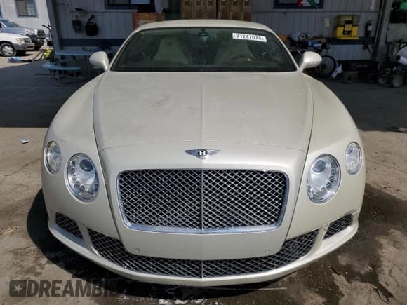 ✅ 2013 Bentley Continental GT • VIN: SCBFU7ZA7DC085543 • Lot: 71247074. Listed on Copart with 25,696 mi. Free auction sales archive from the USA and detailed vehicle history report at DreamBid. Image 5.