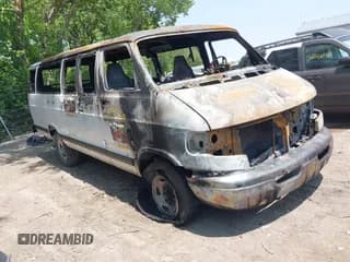 ✅ 2002 Dodge Passenger • VIN: 2B5WB35Z42K138437 • Лот: 42394270. Опубликован ранее на IAAI с пробегом Не указан. Бесплатный доступ к архиву аукционных продаж из США и подробный отчёт об истории автомобиля на DreamBid. Изображение 1.