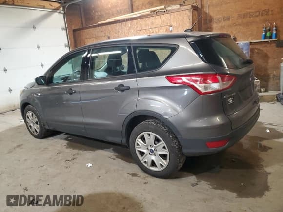 ✅ 2014 Ford Escape S • VIN: 1FMCU0F72EUB25132 • Lot: 91037595. Wystawiony na Copart z przebiegiem Nie podano. Bezpłatny archiwum sprzedaży aukcyjnych z USA i szczegółowy raport historii pojazdu na DreamBid. Zdjęcie 2.