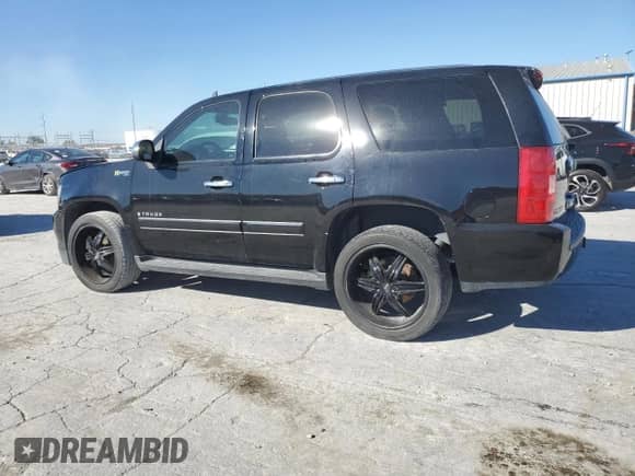 2008 Chevrolet Tahoe с VIN 1GNFC13568R228372, выставлен на аукционе Copart как лот 91379405 с пробегом 187 699 миль миль и Чистый • Clean title. История ставок и продаж доступна на DreamBid. Изображение 2.