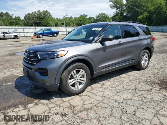 ✅ 2022 Ford Explorer XLT • VIN: 1FMSK7DH5NGA05779 • Lot: 54621085. Listed on Copart with 25,617 mi. Free auction sales archive from the USA and detailed vehicle history report at DreamBid. Image 1.