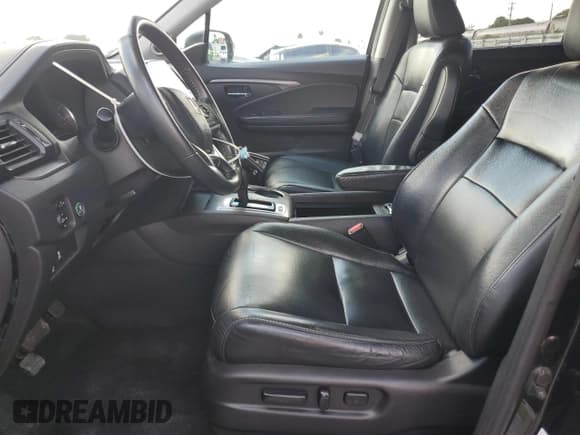 ✅ 2019 Honda Pilot EX-L • VIN: 5FNYF6H58KB080351 • Лот: 86608115. Опубликован ранее на Copart с пробегом 46 206 миль. Бесплатный доступ к архиву аукционных продаж из США и подробный отчёт об истории автомобиля на DreamBid. Изображение 7.