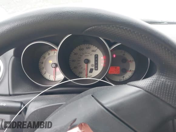 ✅ 2009 Mazda 3 i Touring Value • VIN: JM1BK32F291235335 • Lot: 41880603. Wystawiony na IAAI z przebiegiem 144 358 mil. Bezpłatny archiwum sprzedaży aukcyjnych z USA i szczegółowy raport historii pojazdu na DreamBid. Zdjęcie 7.