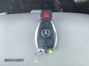 ✅ 2010 Mercedes-Benz E 350 Luxury • VIN: WDDHF8HB1AA070095 • Lot: 43011471. Listed on IAAI with 126,630 mi. Free auction sales archive from the USA and detailed vehicle history report at DreamBid. Image 11.