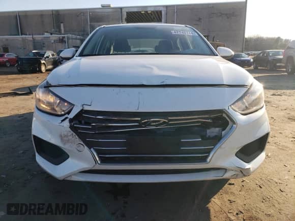 2019 Hyundai Accent SE с VIN 3KPC24A35KE065072, выставлен на аукционе Copart как лот 42740744 с пробегом 67 285 миль миль и . История ставок и продаж доступна на DreamBid. Изображение 5.