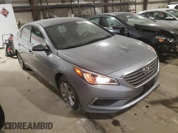 ✅ 2017 Hyundai Sonata SE • VIN: 5NPE24AF4HH508514 • Lot: 53837942. Listed on Copart with 43,679 mi. Free auction sales archive from the USA and detailed vehicle history report at DreamBid. Image 1.
