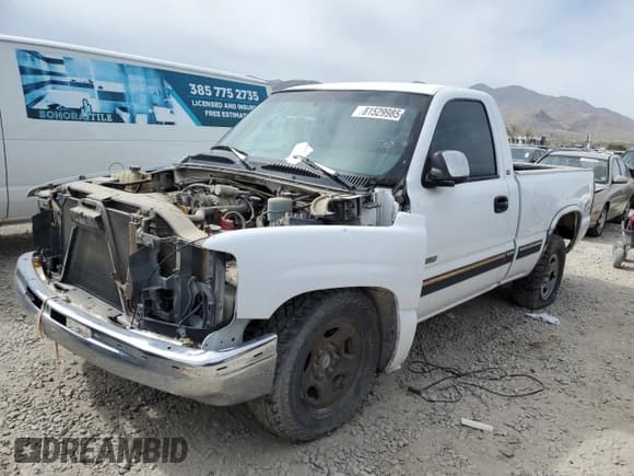 ✅ 2000 Chevrolet Silverado 1500 • VIN: 1GCEK14WXYZ217423 • Lot: 81529985. Listed on Copart with Not provided. Free auction sales archive from the USA and detailed vehicle history report at DreamBid. Image 1.