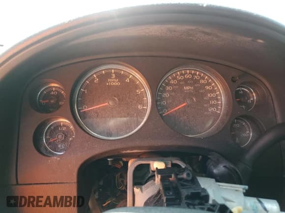 ✅ 2014 Chevrolet Suburban LT • VIN: 1GNSKJE79ER112840 • Lot: 64709074. Wystawiony na Copart z przebiegiem Nie podano. Bezpłatny archiwum sprzedaży aukcyjnych z USA i szczegółowy raport historii pojazdu na DreamBid. Zdjęcie 9.