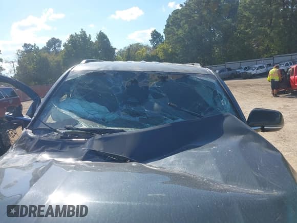 ✅ 2024 Jeep Wagoneer Series II • VIN: 1C4SJRBP9RS146130 • Lot: 43349875. Listed on IAAI with 30,607 mi. Free auction sales archive from the USA and detailed vehicle history report at DreamBid. Image 20.