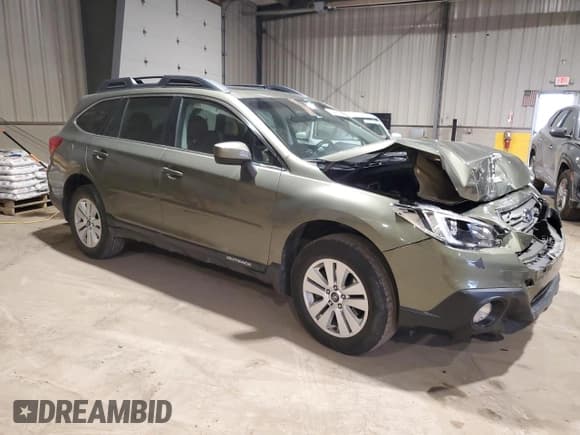 ✅ 2017 Subaru Outback Premium • VIN: 4S4BSADC5H3246884 • Лот: 46873525. Опубликован ранее на Copart с пробегом 46 005 миль. Бесплатный доступ к архиву аукционных продаж из США и подробный отчёт об истории автомобиля на DreamBid. Изображение 4.