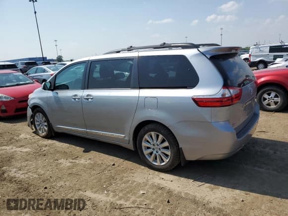 ✅ 2015 Toyota Sienna Limited • VIN: 5TDDK3DC6FS117850 • Lot: 68709725. Wystawiony na Copart z przebiegiem 103 789 mil. Bezpłatny archiwum sprzedaży aukcyjnych z USA i szczegółowy raport historii pojazdu na DreamBid. Zdjęcie 2.