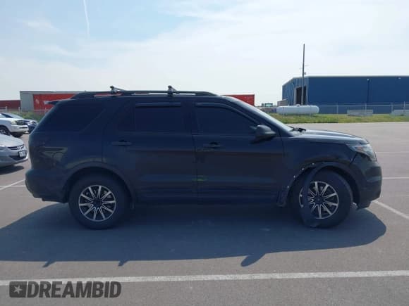 ✅ 2013 Ford Explorer • VIN: 1FM5K7B85DGC05785 • Lot: 42489318. Wystawiony na IAAI z przebiegiem 312 117 mil. Bezpłatny archiwum sprzedaży aukcyjnych z USA i szczegółowy raport historii pojazdu na DreamBid. Zdjęcie 13.