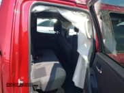 ✅ 2025 Nissan Frontier SL • VIN: 1N6ED1EJ6SN635812 • Lot: 43270369. Wystawiony na IAAI z przebiegiem 700 mil. Bezpłatny archiwum sprzedaży aukcyjnych z USA i szczegółowy raport historii pojazdu na DreamBid. Zdjęcie 8.