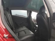 ✅ 2018 Tesla Model 3 Long Range Battery • VIN: 5YJ3E1EB0JF084967 • Lot: 58422565. Wystawiony na Copart z przebiegiem Nie podano. Bezpłatny archiwum sprzedaży aukcyjnych z USA i szczegółowy raport historii pojazdu na DreamBid. Zdjęcie 10.