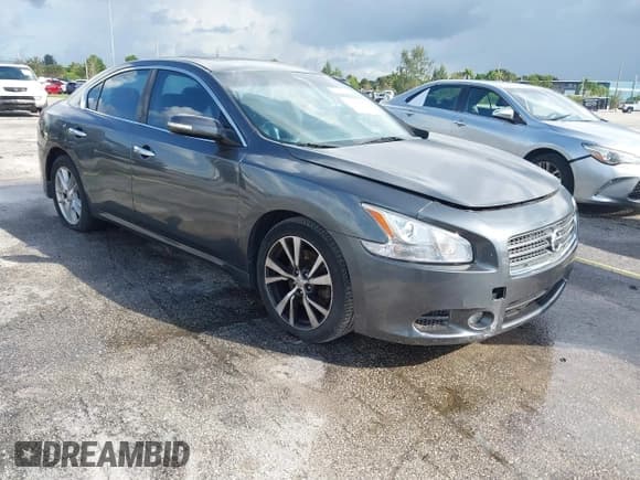 ✅ 2010 Nissan Maxima SV • VIN: 1N4AA5APXAC853196 • Лот: 43498886. Опубликован ранее на IAAI с пробегом 203 461 миль. Бесплатный доступ к архиву аукционных продаж из США и подробный отчёт об истории автомобиля на DreamBid. Изображение 1.