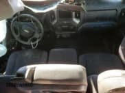 ✅ 2019 Chevrolet Silverado 1500 Custom • VIN: 1GCUYBEF9KZ304073 • Лот: 93163045. Опубликован ранее на Copart с пробегом Не указан. Бесплатный доступ к архиву аукционных продаж из США и подробный отчёт об истории автомобиля на DreamBid. Изображение 8.