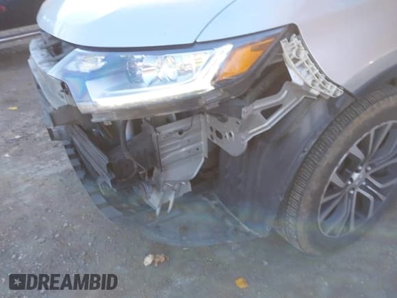 ✅ 2018 Mitsubishi Outlander ES • VIN: JA4AD2A31JJ000284 • Lot: 43637179. Listed on IAAI with 226,729 mi. Free auction sales archive from the USA and detailed vehicle history report at DreamBid. Image 21.