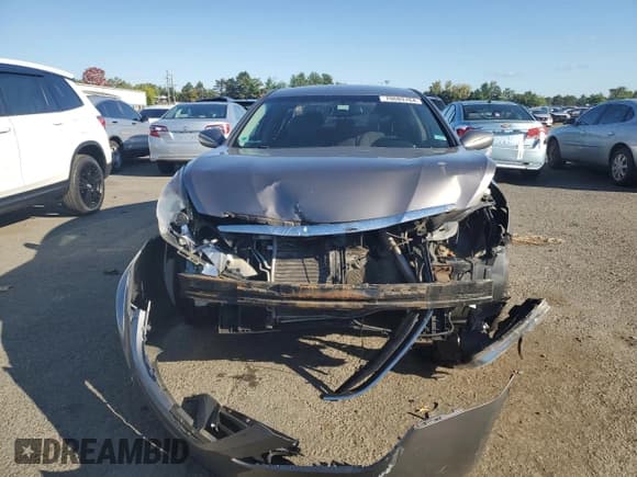 ✅ 2013 Hyundai Sonata GLS • VIN: 5NPEB4AC2DH769463 • Lot: 70689764. Listed on Copart with 161,884 mi. Free auction sales archive from the USA and detailed vehicle history report at DreamBid. Image 5.