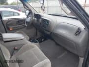 ✅ 2001 Ford F-150 XLT • VIN: 1FTRW08L71KF51617 • Lot: 42765846. Listed on IAAI with Not provided. Free auction sales archive from the USA and detailed vehicle history report at DreamBid. Image 5.