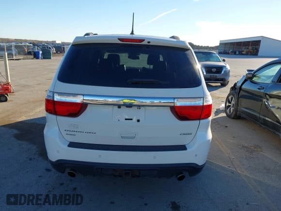✅ 2011 Dodge Durango Crew • VIN: 1D4SE4GTXBC689289 • Lot: 43610834. Wystawiony na IAAI z przebiegiem 200 871 mil. Bezpłatny archiwum sprzedaży aukcyjnych z USA i szczegółowy raport historii pojazdu na DreamBid. Zdjęcie 14.