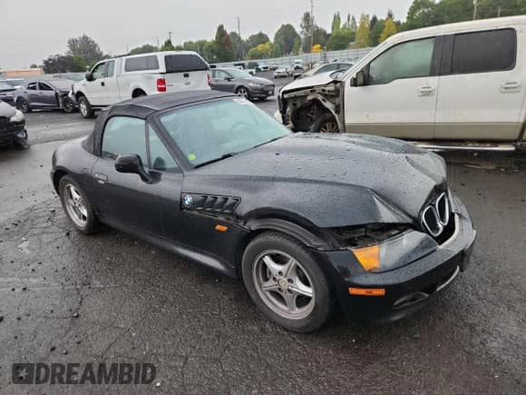 1996 BMW 3 Series Z3 1.9 z VIN 4USCH7325TLB68230, wystawiony jako Copart lot #84016355 z przebiegiem 74 133 mil mil oraz Szkoda całkowita • Salvage title. Historia ofert i sprzedaży dostępna na DreamBid. Obrazek 4.