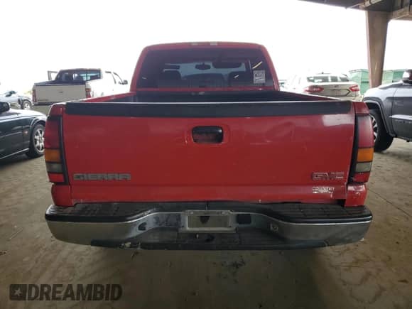 2006 GMC Sierra 1500 SLE1 with VIN 1GTEC19V36Z239175, listed as a Copart auction lot 59421755 with 179,219 mi miles and Salvage title. Bid and sale history available at DreamBid. Image 6.