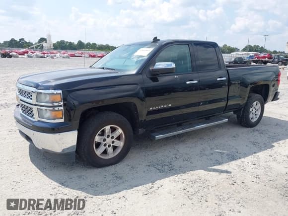 ✅ 2015 Chevrolet Silverado 1500 Work Truck • VIN: 1GCRCPEH4FZ434979 • Лот: 43042864. Опубликован ранее на IAAI с пробегом 81 430 миль. Бесплатный доступ к архиву аукционных продаж из США и подробный отчёт об истории автомобиля на DreamBid. Изображение 2.