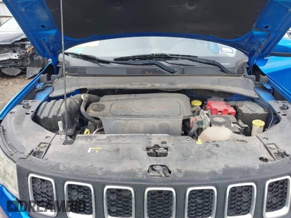 2021 Jeep Compass Latitude with VIN 3C4NJDBB2MT595256, listed as a IAAI auction lot 43058271 with 102,541 mi miles and . Bid and sale history available at DreamBid. Image 10.